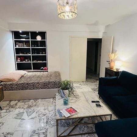 John Homestay Room In 尼斯 外观 照片