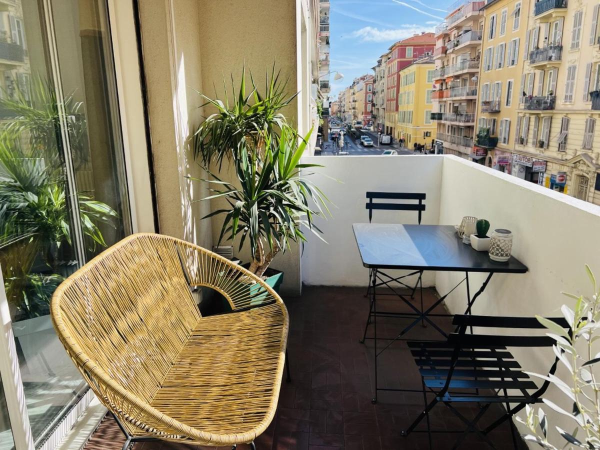 John Homestay Room In 尼斯 外观 照片