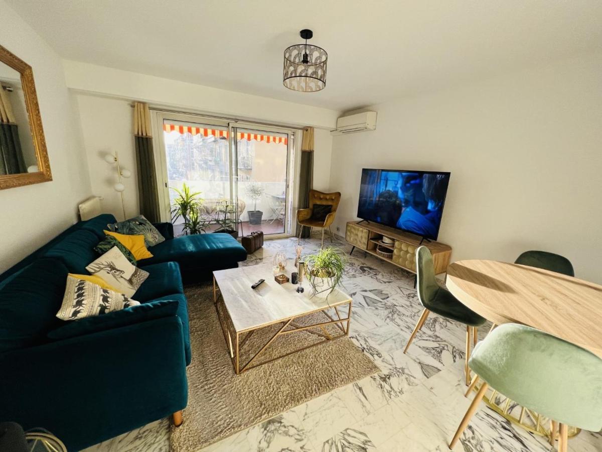 John Homestay Room In 尼斯 外观 照片